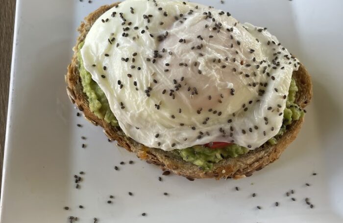 Avocado Eggs